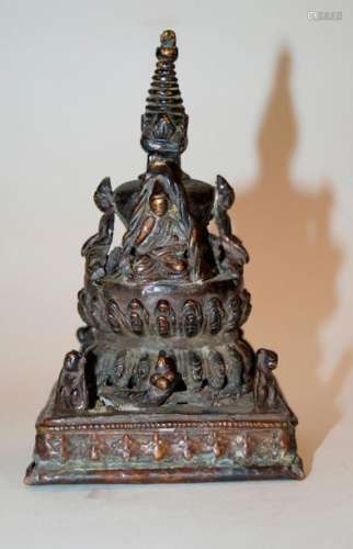 Chinesische Kunst und Antiquitäten Stupa Reliquiar…