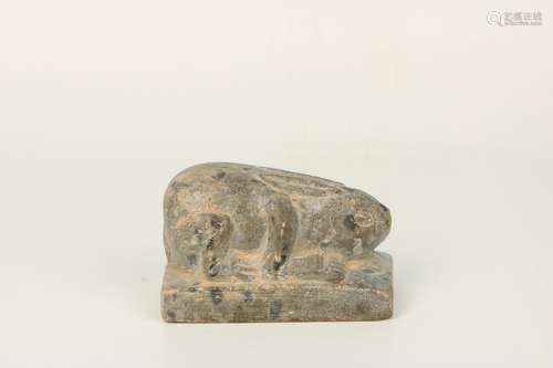 a chinese stone toad ornament