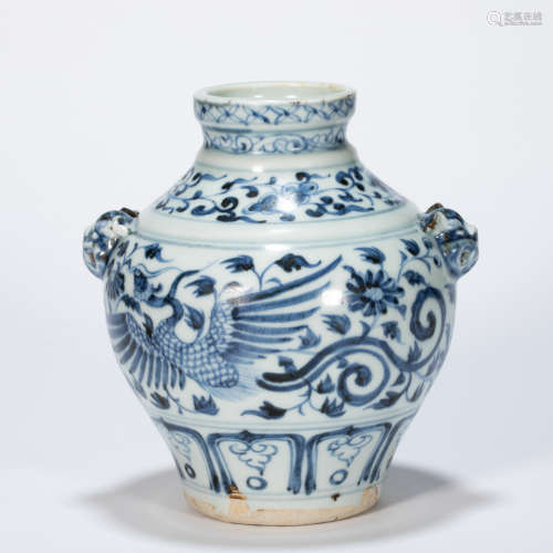 ANCIENT CHINESE BLUE AND WHITE PORCELAIN JARS WITH DOUBLE HANDLE