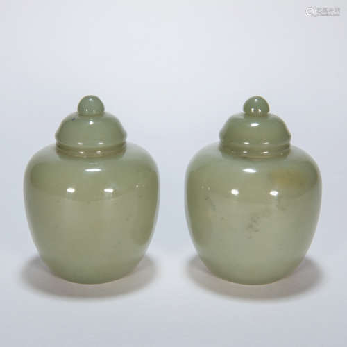 A PAIR OF ANCIENT CHINESE HETIAN JADE POTS