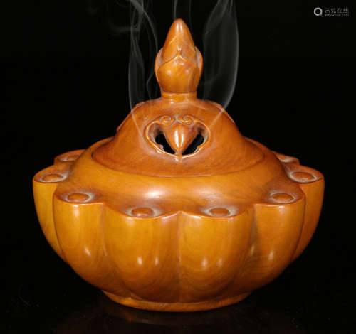 A HUANGYANG WOOD CENSER SHAPED WITH LOTUS