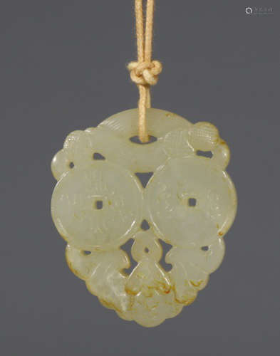 A HETIAN WHITE JADE PENDANT CAEVED WITH BAT