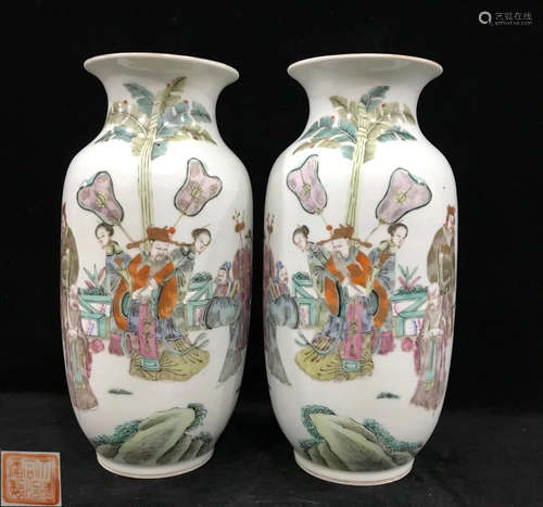 PAIR OF FAMILLE ROSE GLAZE VASE WITH FIGURE PATTERN