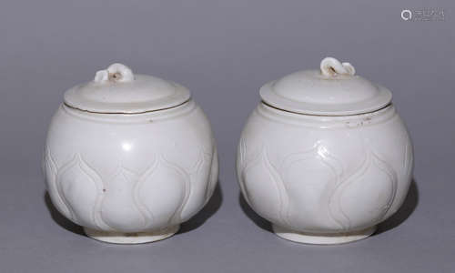 Song Dynasty - Pair of Ding Ware Jar