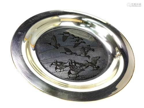 'EVENING FLIGHT' - THE PETER SCOTT CHRISTMAS PLATE