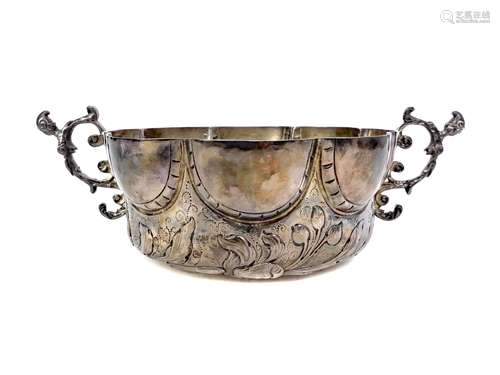 A CONTINENTAL SILVER BRANDY BOWL