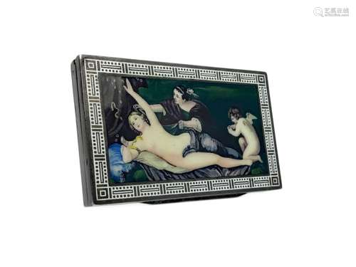 A CONTINENTAL SILVER AND GUILLOCHE ENAMEL CIGARETTE CASE