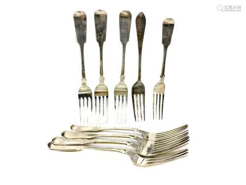 A SET OF TWELVE SCOTTISH PROVINCIAL SILVER DINING FORKS ALONG WITH SEVEN OTHER SILVER FORKS