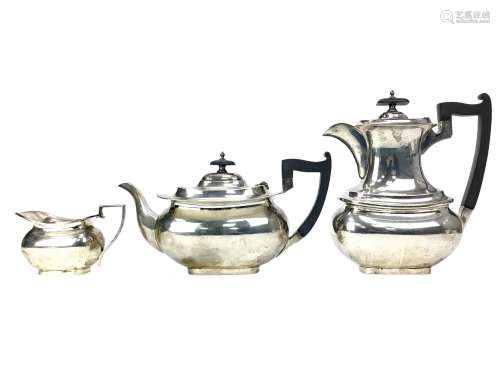AN EARLY 20TH CENTURY SILVER PART TEA SERVICE