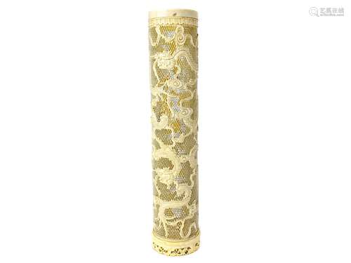 AN EARLY 20TH CENTURY CHINESE IVORY SPILL VASE