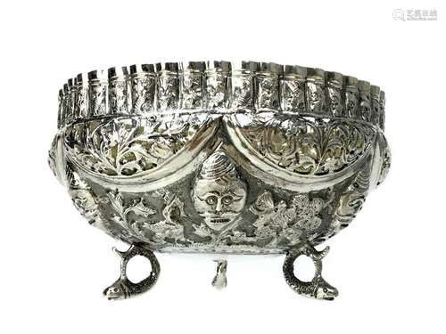 AN INDIAN/BURMESE SILVER DISH