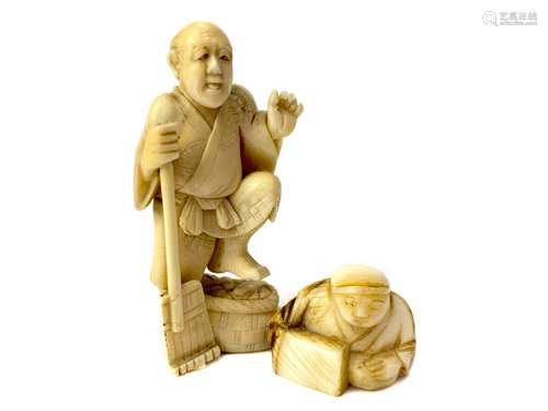 AN EARLY 20TH CENTURY JAPANESE IVORY CARVING AND A NETSUKE