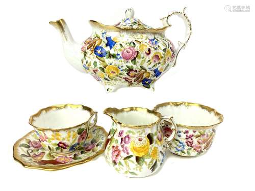 A HAMMERSLEY QUEEN ANNE PATTERN TEA SERVICE