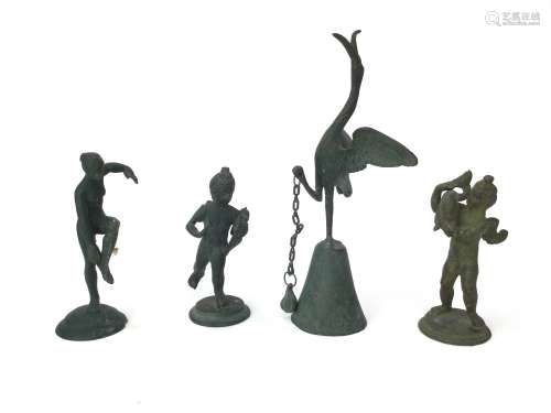 A LOT OF FOUR PATINATED SCULPTURES AFTER THE ANTIQUE ALONG WITH ASSORTED FRAGMENTS