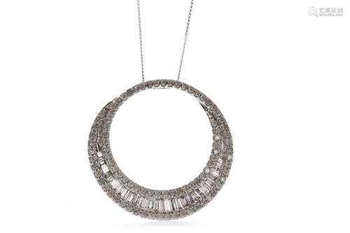 A DIAMOND CIRCLE PENDANT