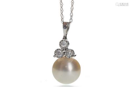 A PEARL AND DIAMOND NECKLACE