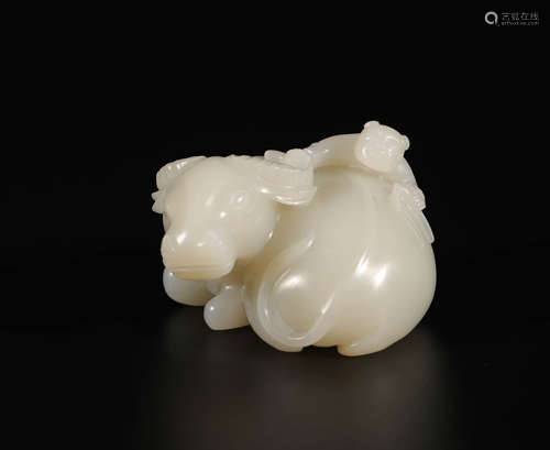 hetian jade character and bull ornament from Qing清代和田玉童子戲牛擺件