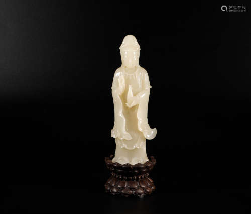 HeTian Jade Buddha Statue from Qing清代和田玉观音站像