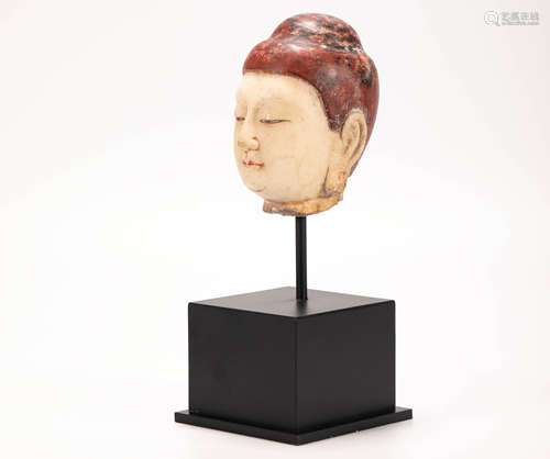 Stone with Color Glazed Buddha Head from Tang唐代時期
石頭加彩佛頭