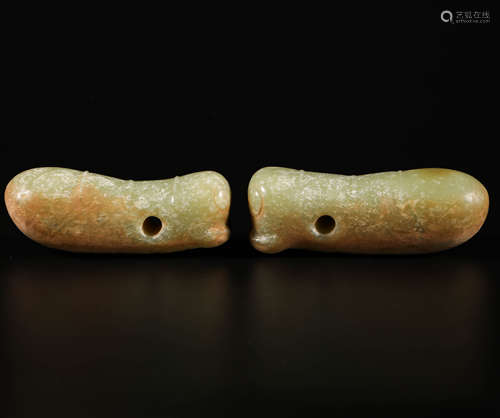 A Pair of Jade Silkworm from HongShan Culture红山文化玉蚕一对