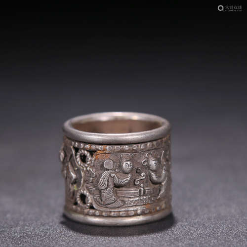 A Chinese Figure Pattern Silver Fingerstall