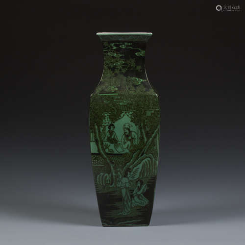 A Chinese Green Glaze Figure Painted Porcelain Square Vase