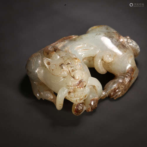 A Chinese Hetian Jade Carved Beast Ornament