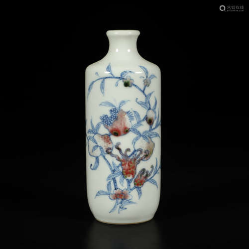 A Chinese Blue and White Painted Porcelain Snuff Bottle