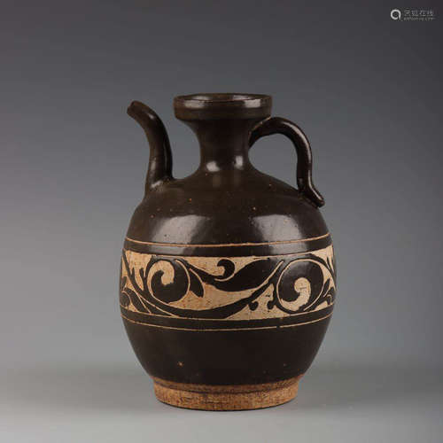 A Chinese Cizhou Kiln Black Glaze Floral Carved Porcelain Ewer