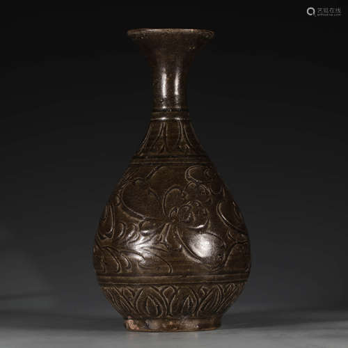 A Chinese Yaozhou Kiln Floral Carved Porcelain Vase