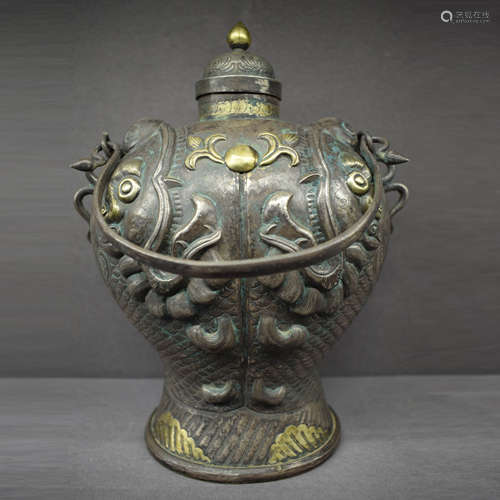 A Chinese Gild bronze Pot