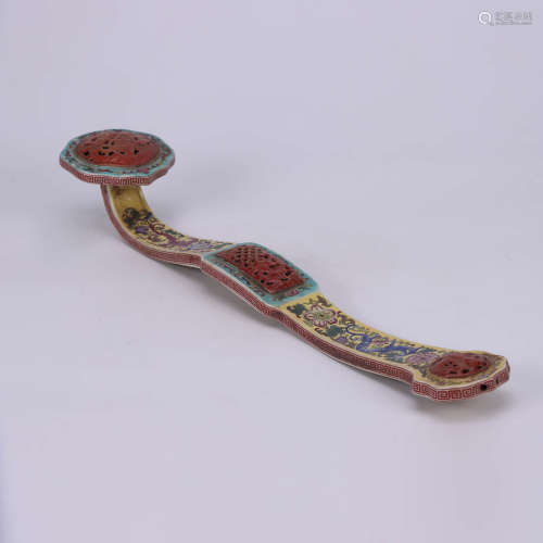 A Chinese Famille Rose Porcelain Ruyi Ornament