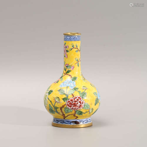 A Chinese Gild bronze Enamel Floral Vase