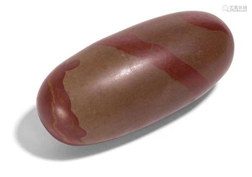 Shiva linga en pierre du Gange poli H. 14,5 cm