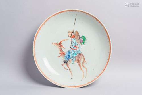 426. Plat en porcelaine de Chine, XIXe siècle, à d…