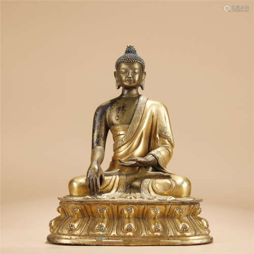 Gilt bronze statue of Sakyamuni buddha