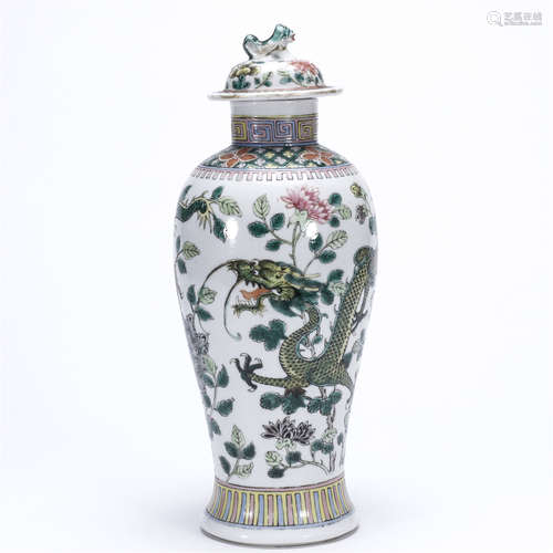 Famille rose dragon flower drawing and lion cover porcelain bottle