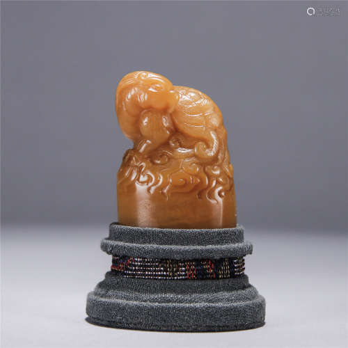 Tian Huang carved pheonix seal