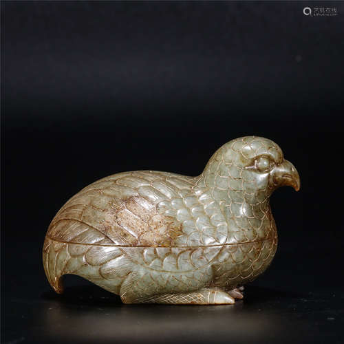 Jade carved quail shaped cover box