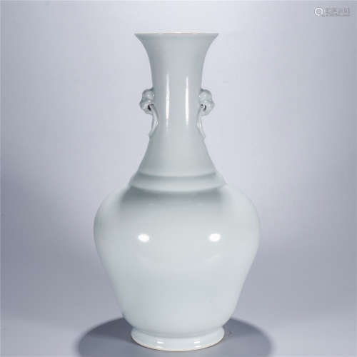 Greenish blue glaze porcelain vase