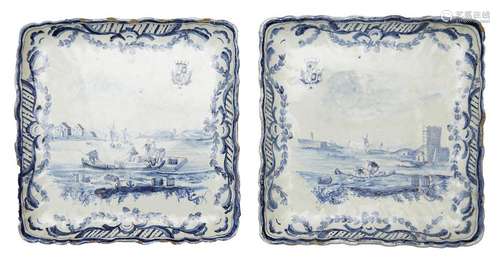 50 Delft : paire de plats en faïence à décor camaï…