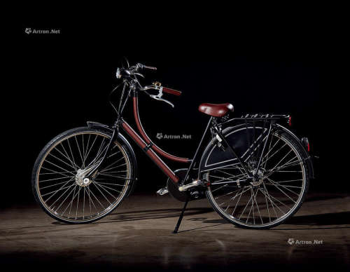 2008年作 爱马仕 × Batavus 联名 复古自行车（褐色）