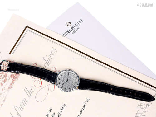 百达翡丽，精美，白金机械腕表，配备银色水波纹表盘，型号3588G，约1972年