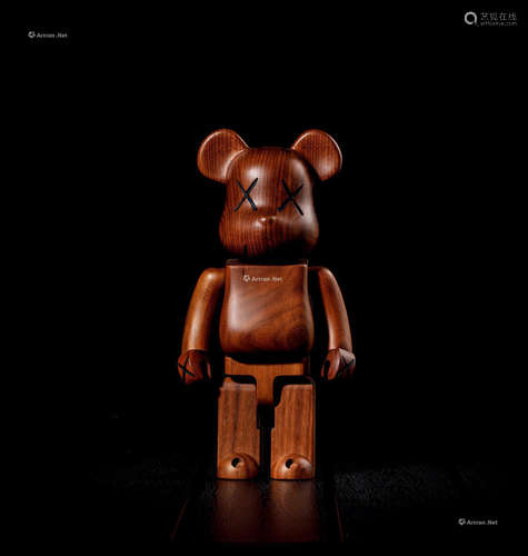 KAWS NEXUSVII 2005年作 积木熊（木质）