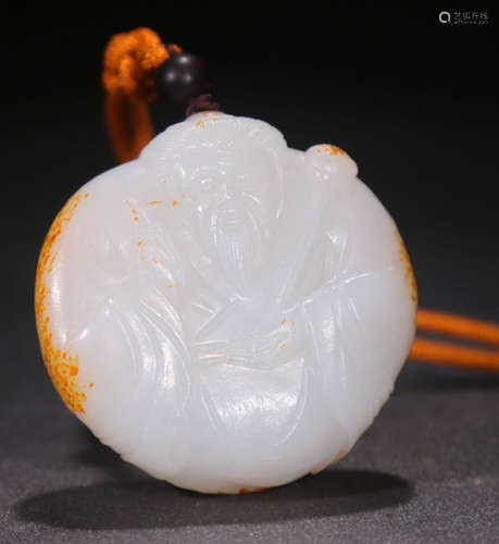 A HETIAN JADE PENDANT CARVED WITH BUDDHA
