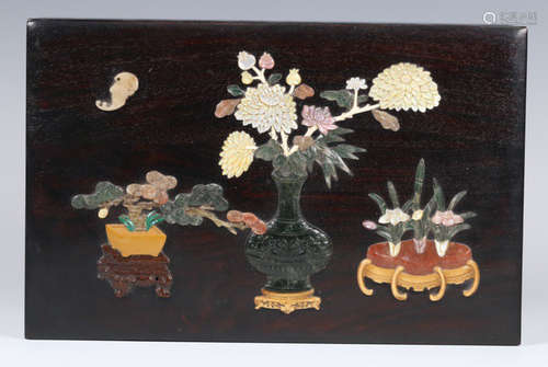 A ZITAN WOOD BOX EMBEDDED WITH GEM