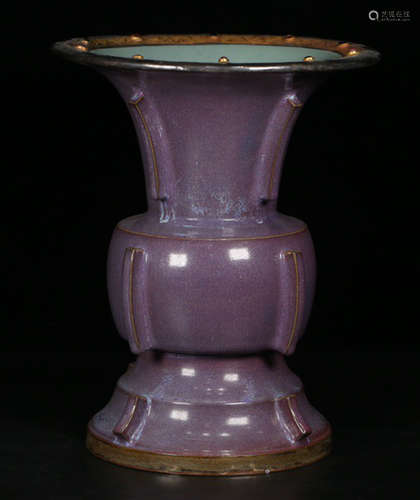 A JUN YAO PURPLE GLAZE VASE EMBEDDED WITH GEM