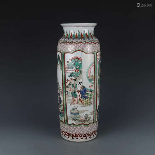 A CHINESE FAMILLE VERTE FIGURE PAINTED PORCELAIN VASE