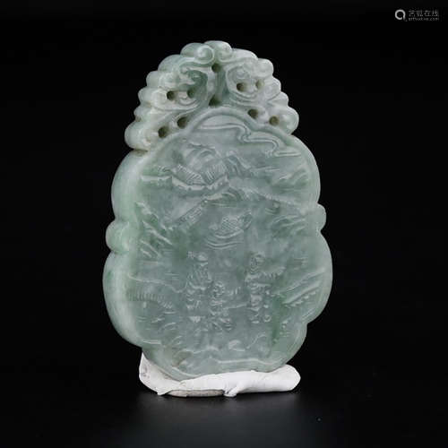 A CHINESE JADEITE CARVED PENDANT