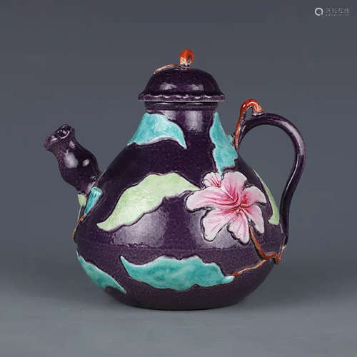 A CHINESE EGGPLANT PURPLE GLAZED FLORAL PORCELAIN POT